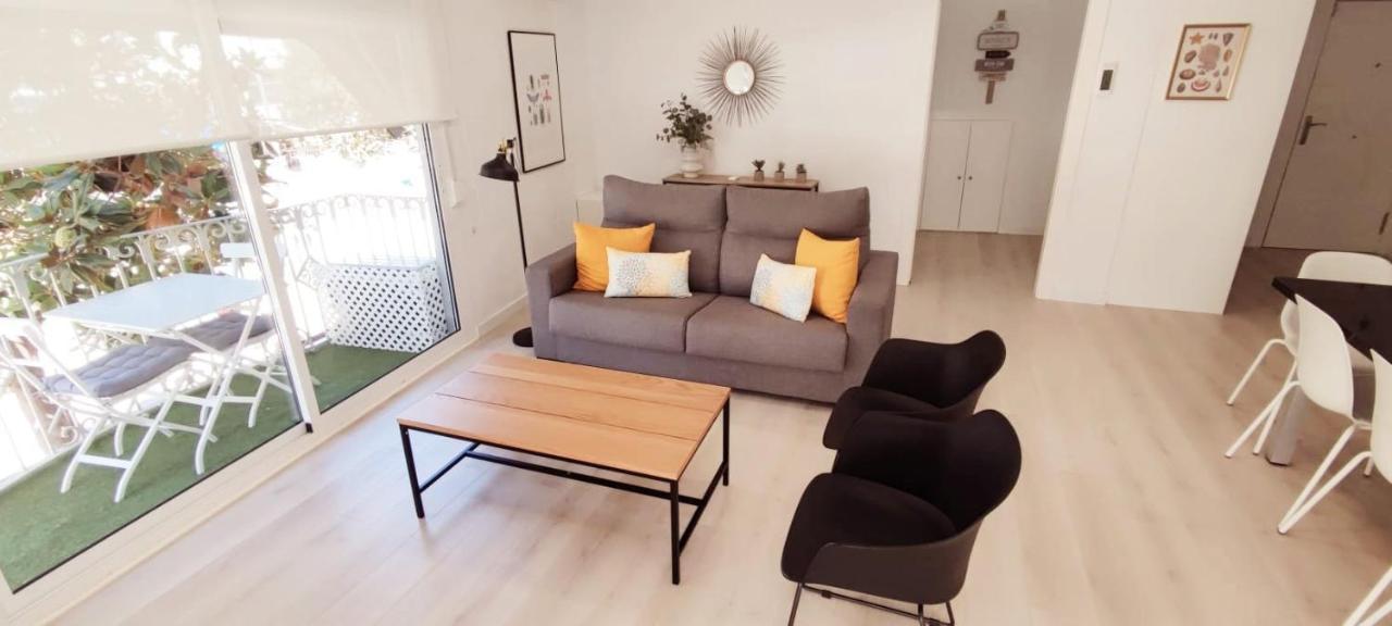 Precioso Apartamento En El Centro De Τορρεμολίνος Εξωτερικό φωτογραφία