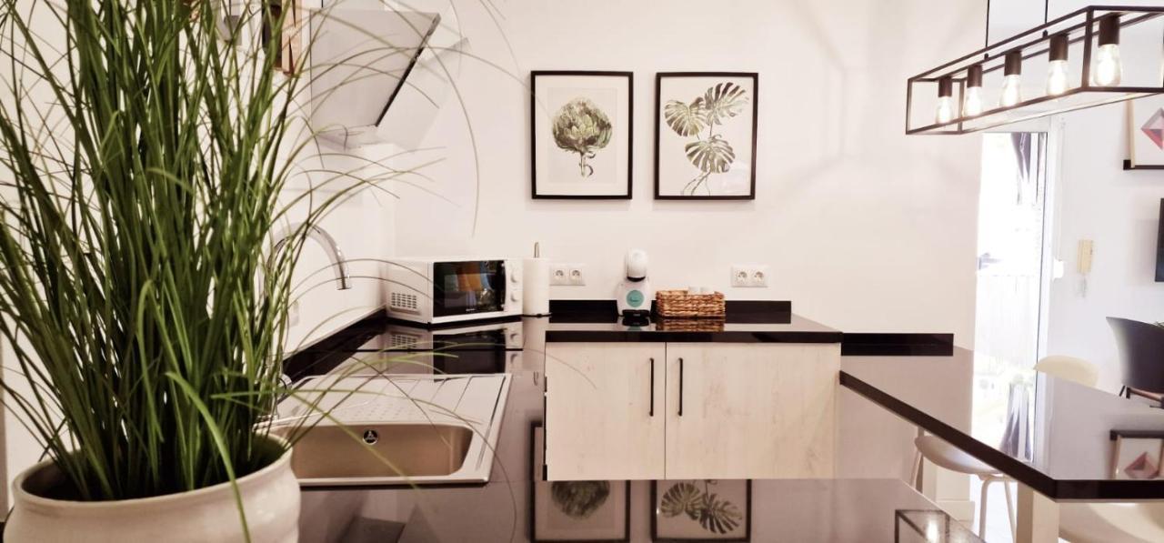 Precioso Apartamento En El Centro De Τορρεμολίνος Εξωτερικό φωτογραφία